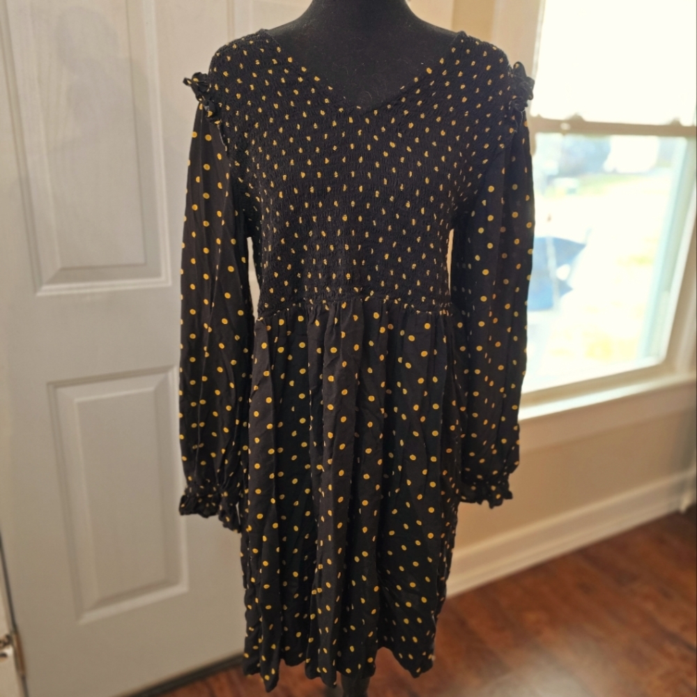 BeachLunchLounge Black and Yellow Polkadot dress